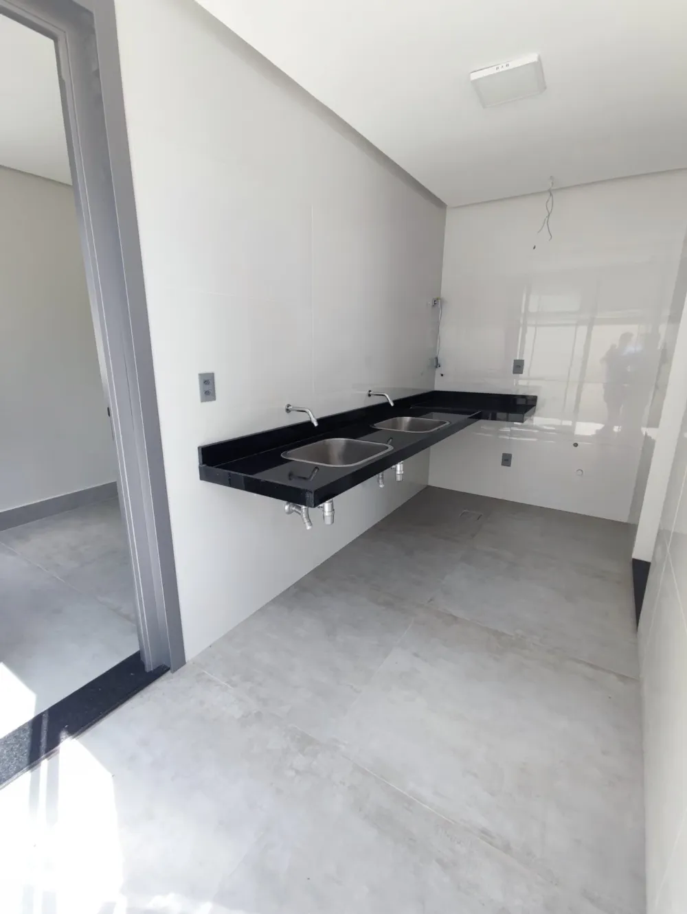 Casa Nova no Condominio Alphaville 134