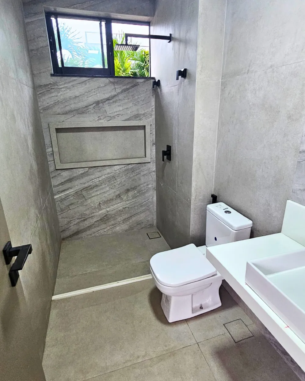 Casa Nova no Condomínio Alphaville