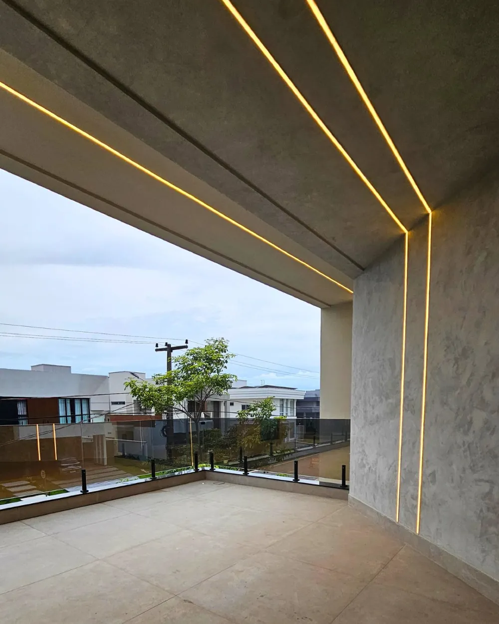 Casa Nova no Condomínio Alphaville