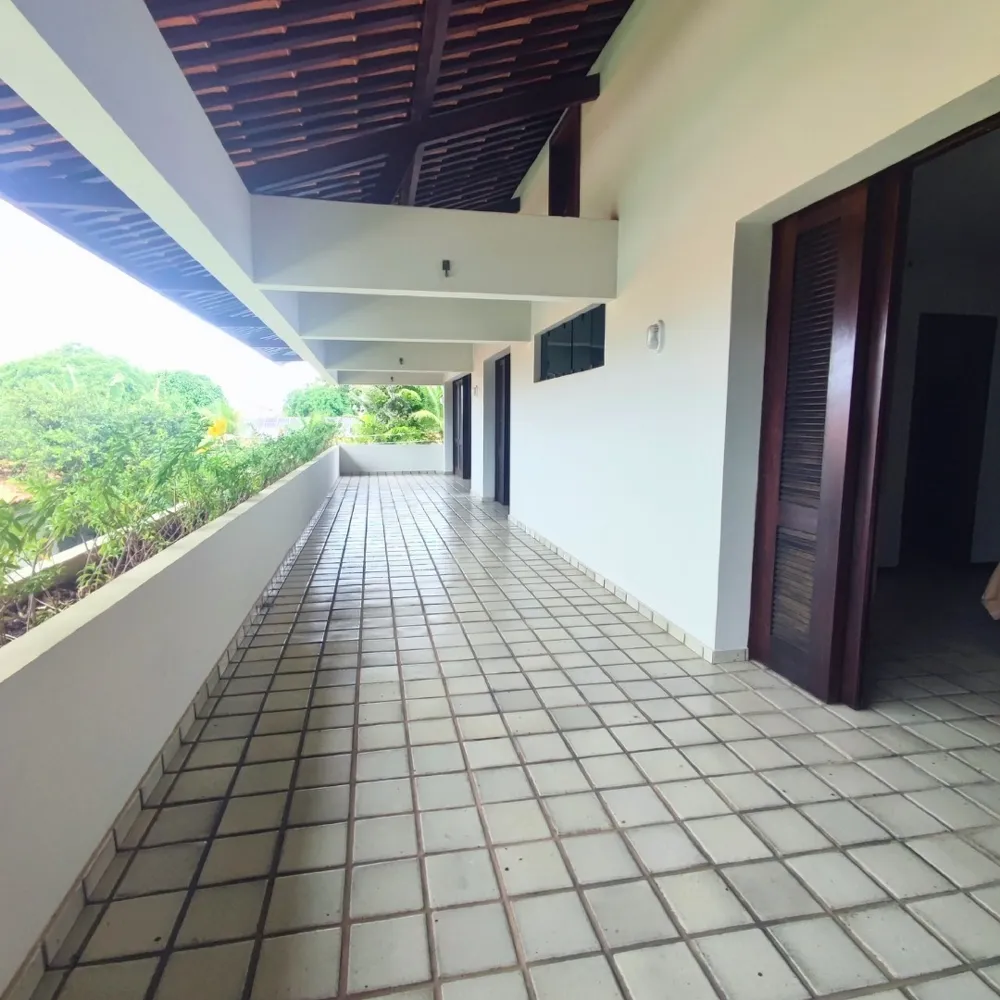 Casa 5 suítes para Venda no bairro Calhau em São Luís