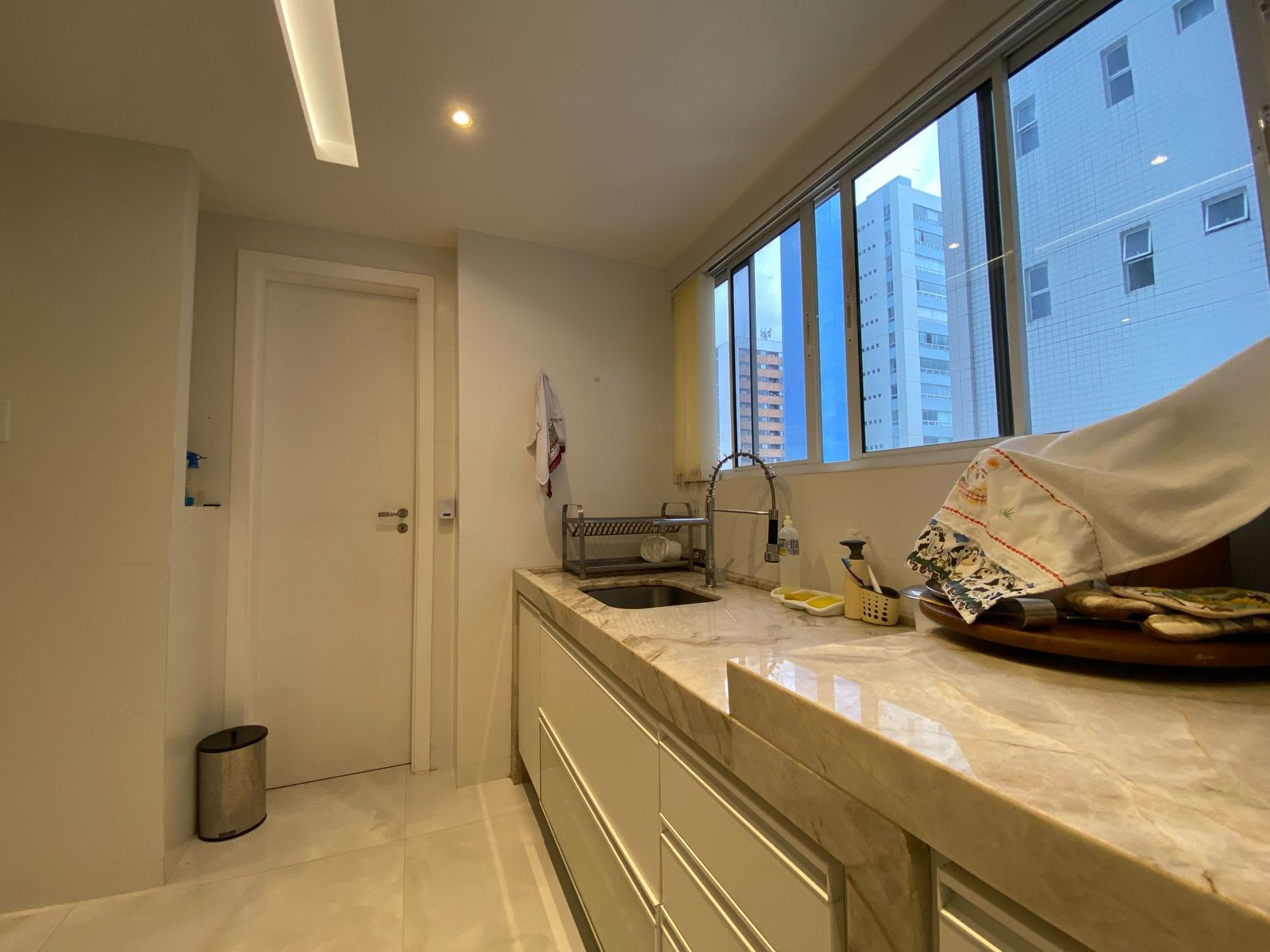 Apartamento 3 suítes para Venda no bairro Ponta D