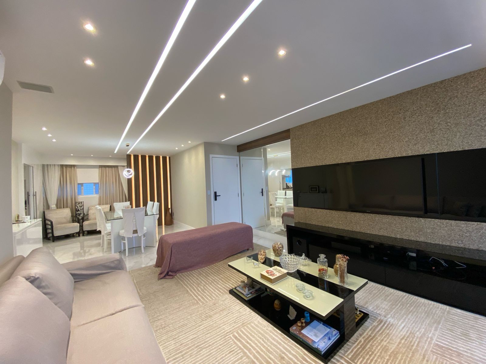 Apartamento 3 suítes para Venda no bairro Ponta D